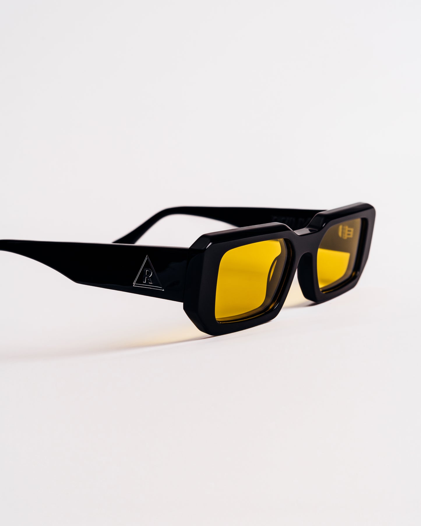 BLACK BRINKX (YELLOW TINT)